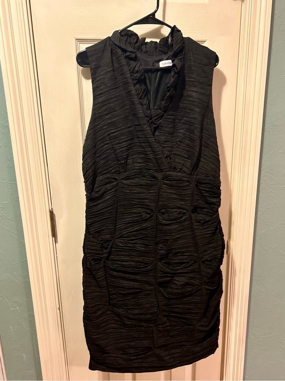 Calvin Klein Black Sleeveless Ruffled V-Neck Mini Dress